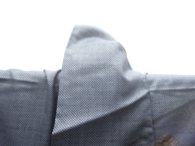  大特価品　草花模様織り出し本場泥大島紬訪問着(5マルキ)